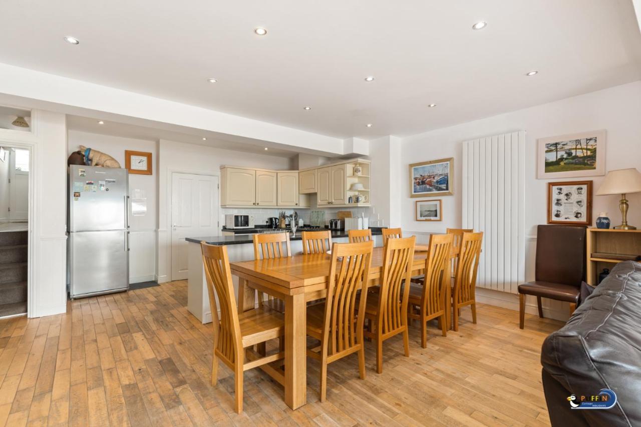 Kilmore - Beach Front House, Direct Beach Access, Spectacular Sea Views Saundersfoot Exterior photo