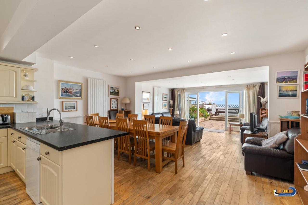 Kilmore - Beach Front House, Direct Beach Access, Spectacular Sea Views Saundersfoot Exterior photo